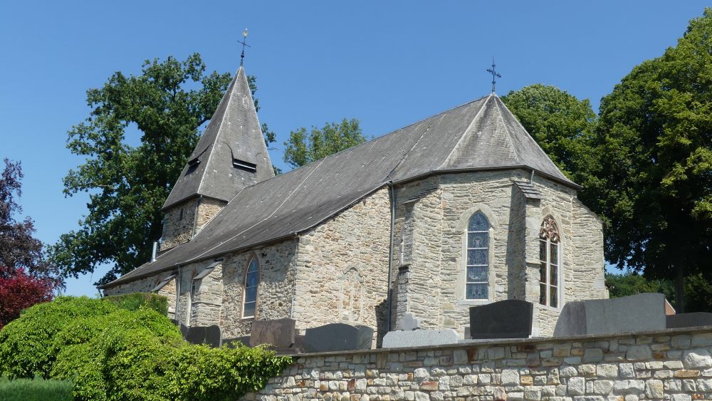 Kleine steinerne Kirche.